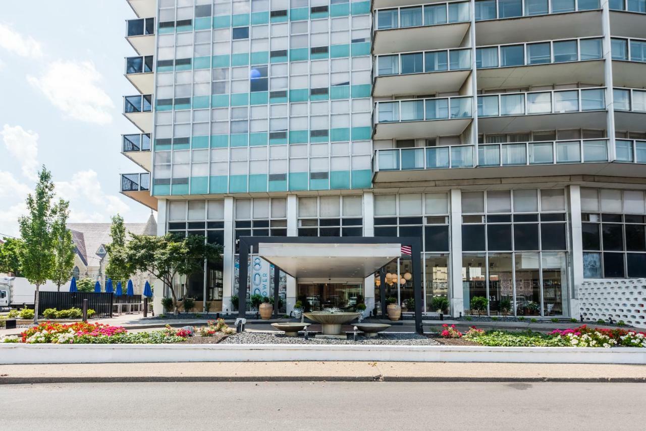 Mint House At 800 Tower - 4*