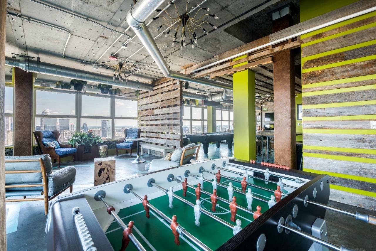 Mint House At 800 Tower - 4* Louisville